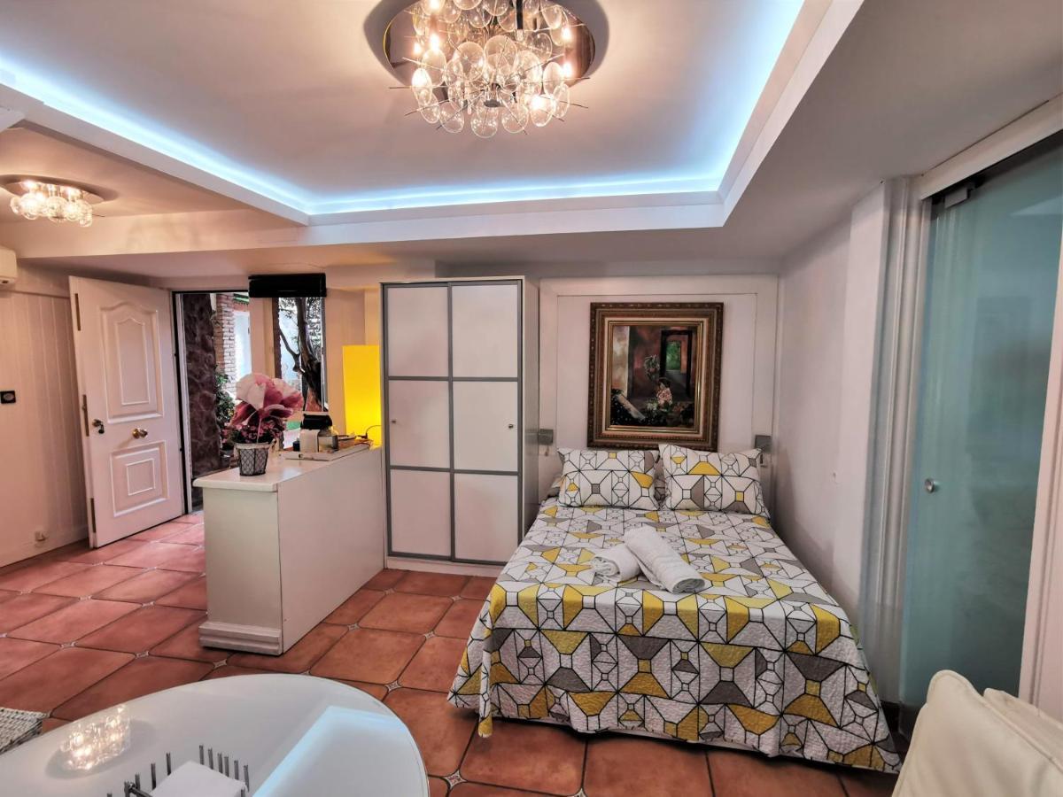 Turisticos Tronca Luxury Apartment Granada